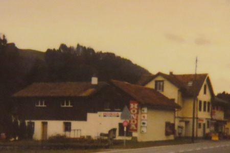 Baustelle und Lebenswerk Jonatal City ca 1987 .JPG