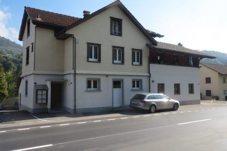 4 Fam. Haus Restauriert  (2).JPG