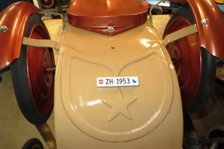 SKIFF GOLD ZH 1953 (4).JPG